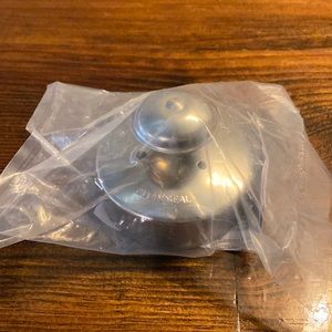 Pampered chef cut and seal